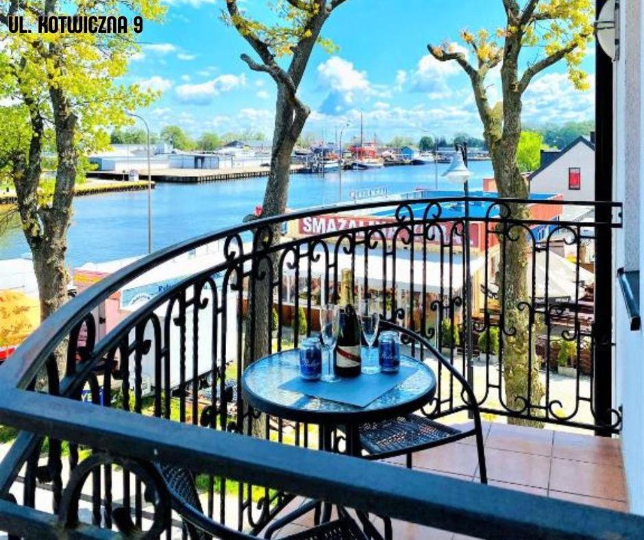 Sunny Apartament ดาร์โวโว ภายนอก รูปภาพ